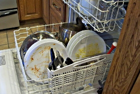 Почему посудомоечная машина плохо моет посуду - ремонт
